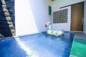 Villa Woody with Private Pool & Rooftop